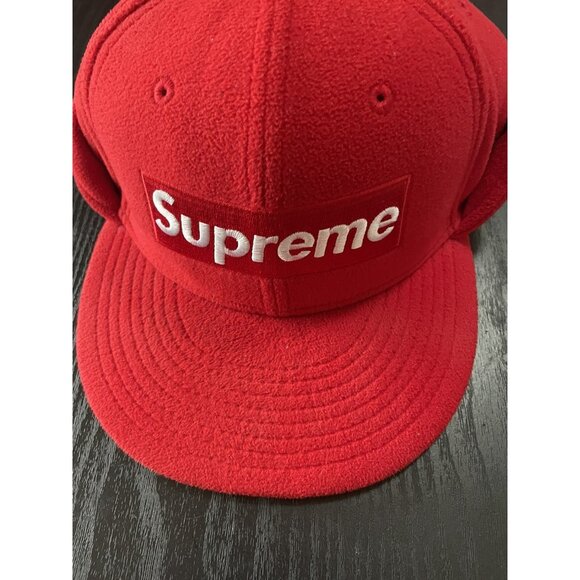 Red Box Logo Supreme polartec Hat - Picture 6 of 8